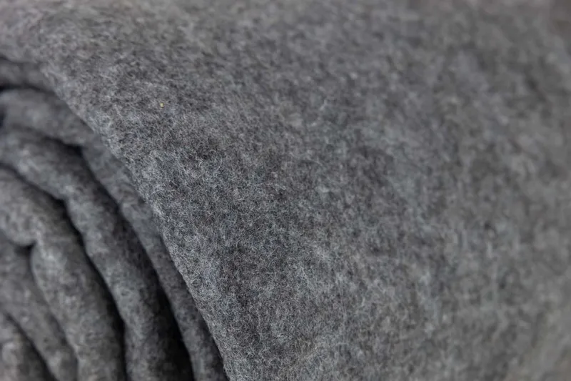 Bodemvilt Voor Zwembad 500 X 500 Cm - 100g/m2 2 Bodemvilt Voor Zwembad 500 X 500 Cm - 100g/m2 - Afbeelding 2